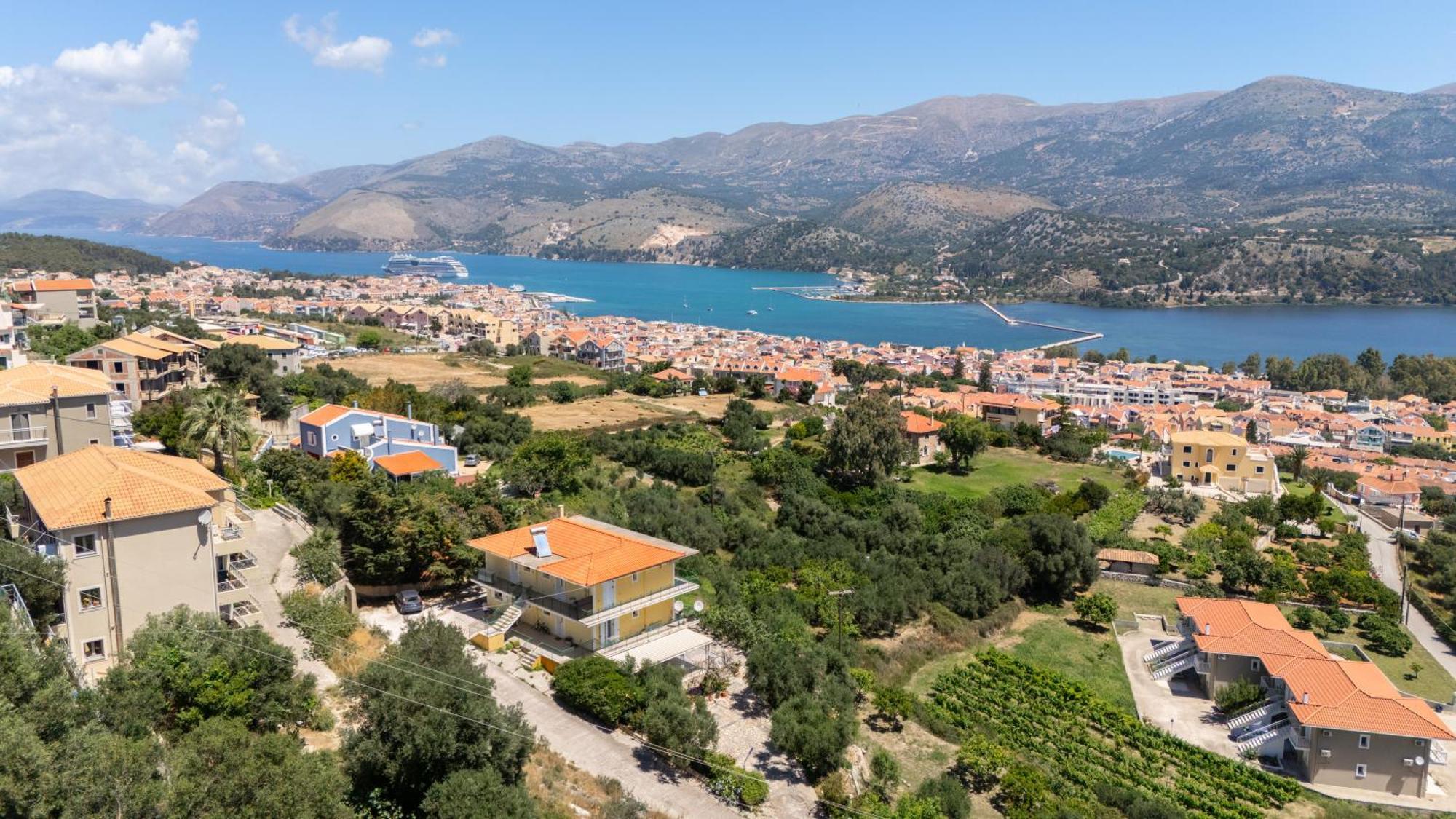 Apaggio Di Argostoli Apartments - Private Parking & Sea View ภายนอก รูปภาพ