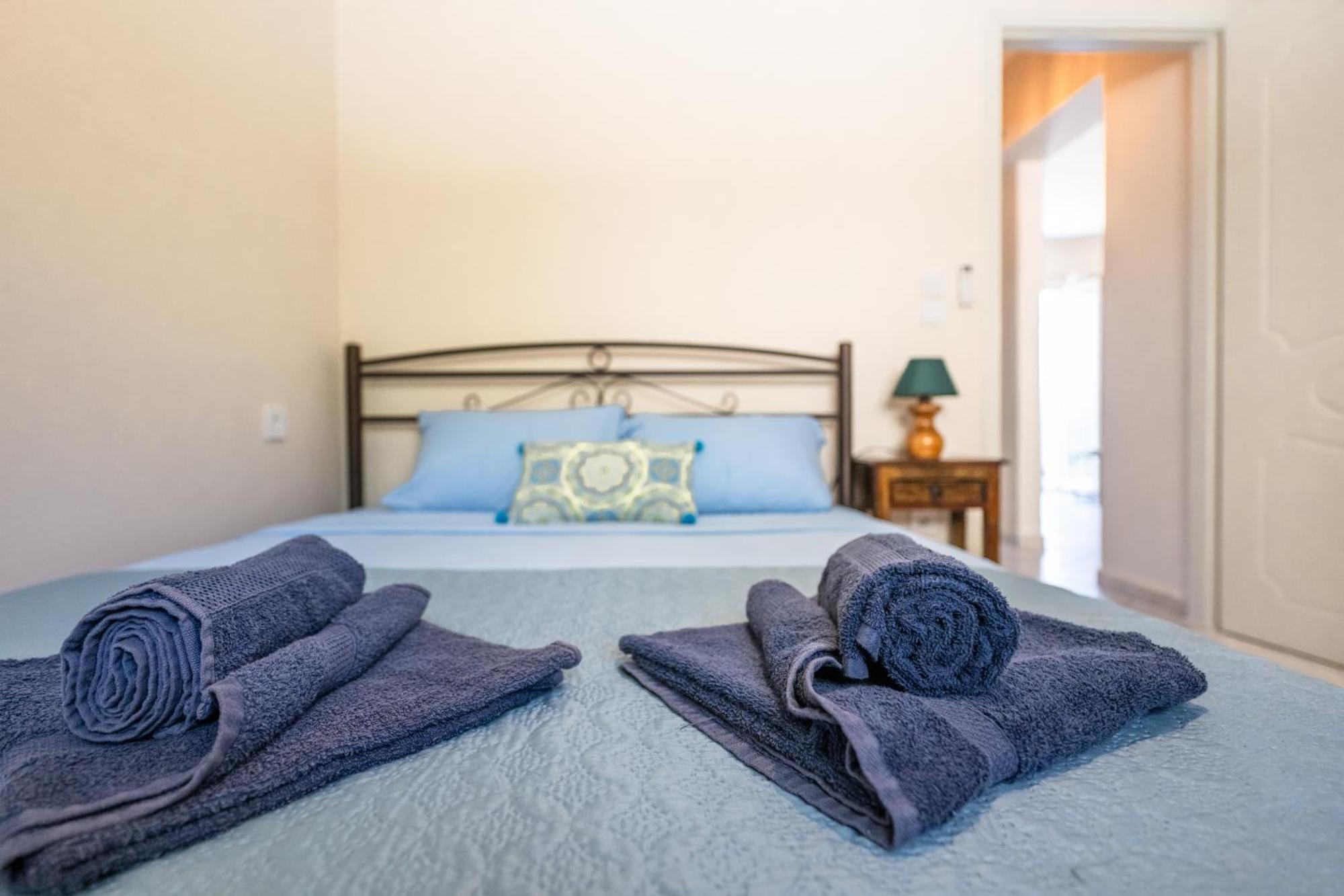 Apaggio Di Argostoli Apartments - Private Parking & Sea View ภายนอก รูปภาพ