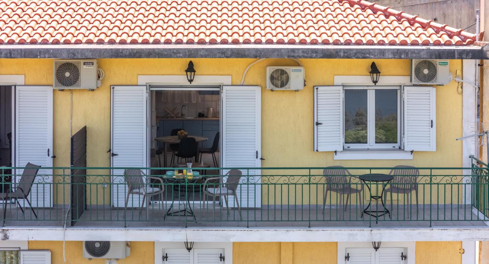 Apaggio Di Argostoli Apartments - Private Parking & Sea View ภายนอก รูปภาพ